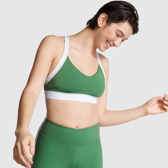 NEW Victoria’s Secret Ultimate Lightly Lined Sports Bra Green w/White Trim Gym M - Picture 10 of 11